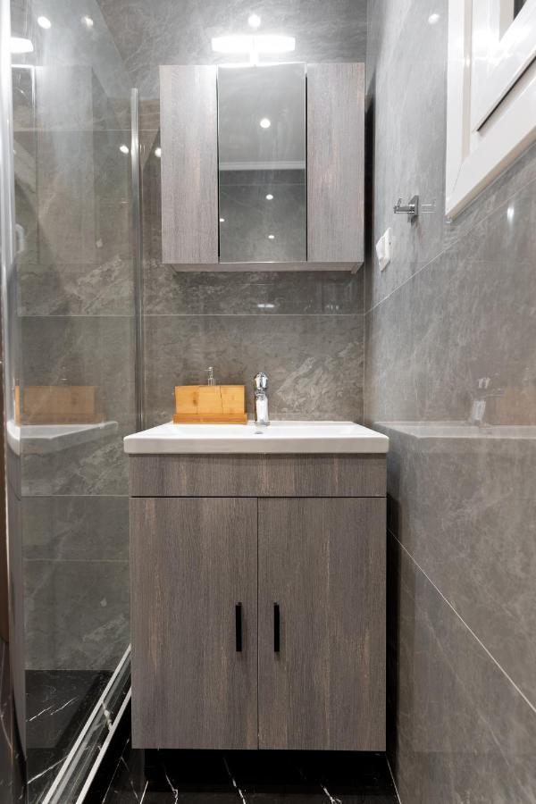 Cosy 2Br Apartment Next To Bars & Restaurants Athens Ngoại thất bức ảnh